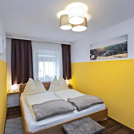 Schlosser Apartman
